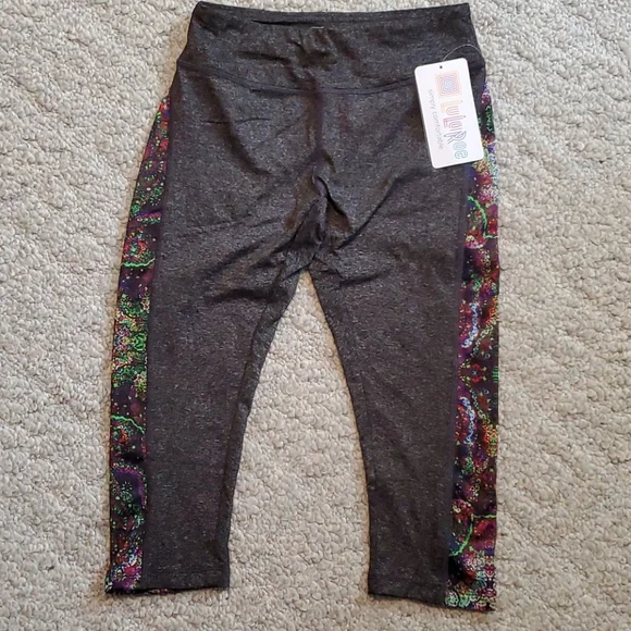 💞LuLaRoe Jade capris - Picture 3 of 6